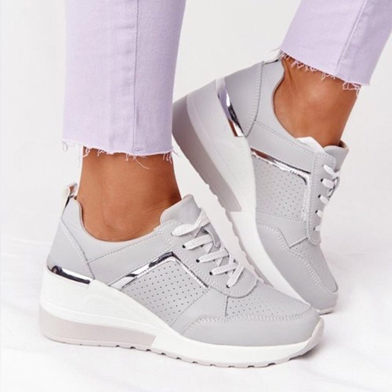 VICTORIA™ | Orthopaedic Walking Shoes